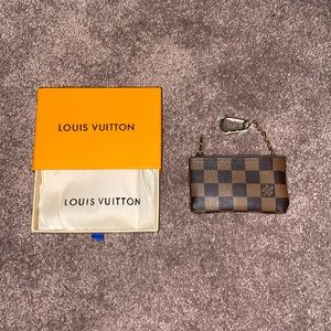 Louis vuitton key pouch